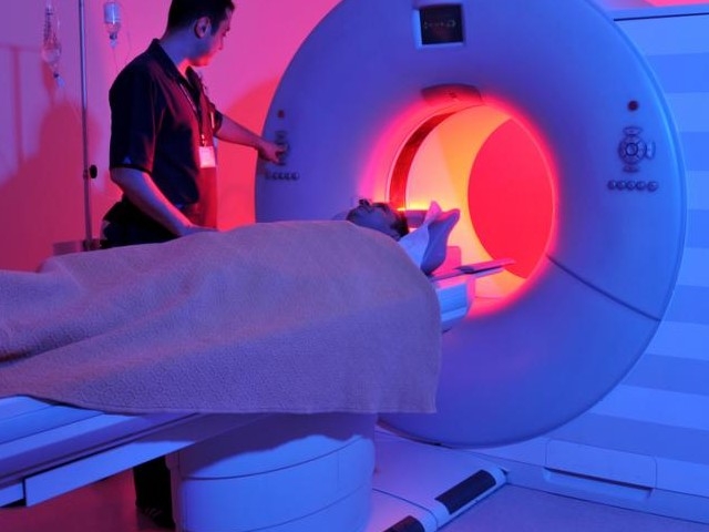 Can You Wear Hair Extensions When Having an MRI Scan?